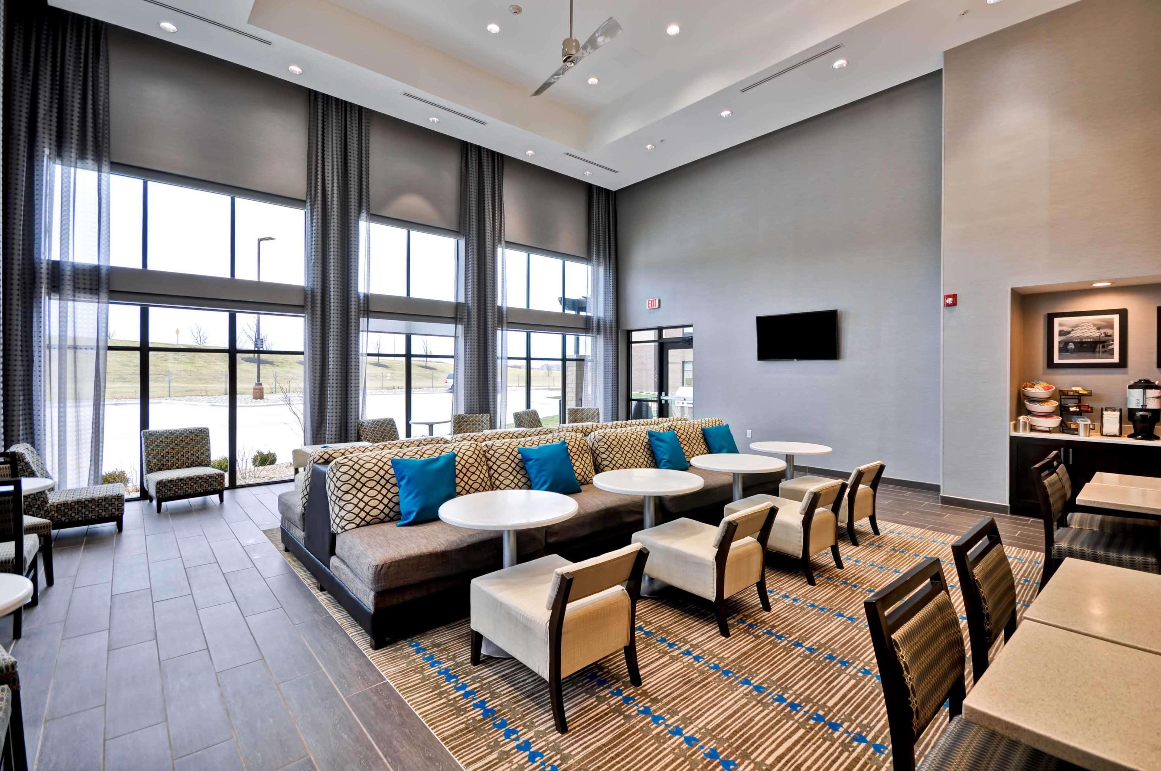 Homewood Suites By Hilton Cincinnati/West Chester Exterior foto